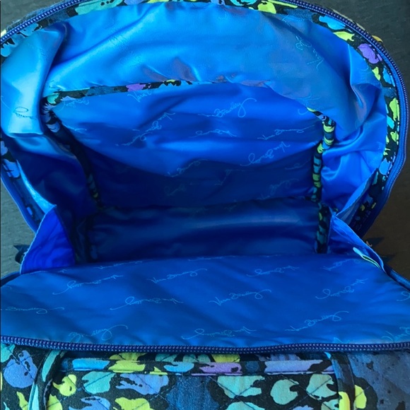 Vera Bradley backpack - Picture 4 of 5